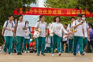 千里迢迢！德媒：金玟哉搬家时电饭煲被偷，经纪人从韩国带来新的